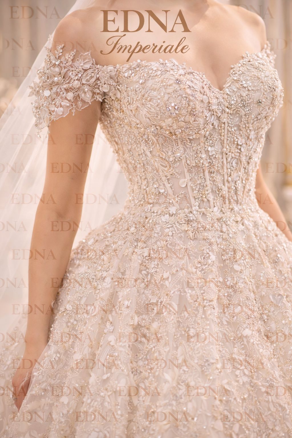 EDNA Majesté – Regal Couture